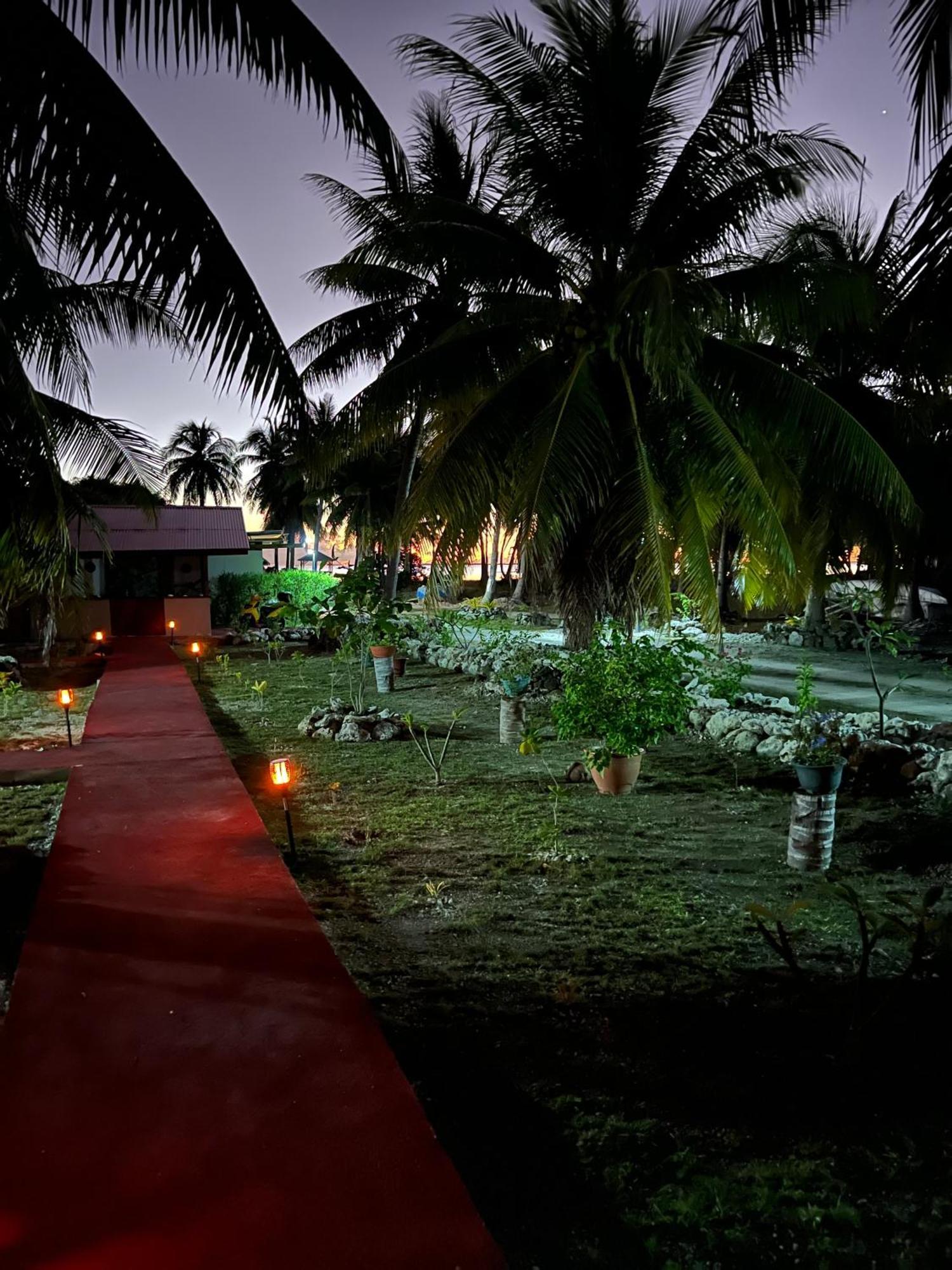 Korikori House Fakarava II Hotel Rotoava Exterior foto